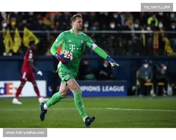 诺伊尔大腿肌肉撕裂伤缺，拜仁门将危机亟待解决